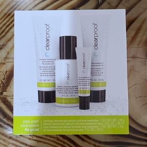 Mary Kay Clearproof Travel Set